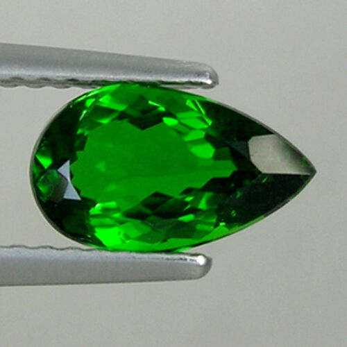 1.29 Ct   Fine Grade Vivid Green -  Natural Green Chrome Diopside  Pear 7715 Dl