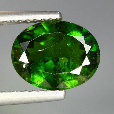 2.46 Cts_unique Hi-end Rare Gemstone_100 % Natural Vivid Green Chrome Diopside