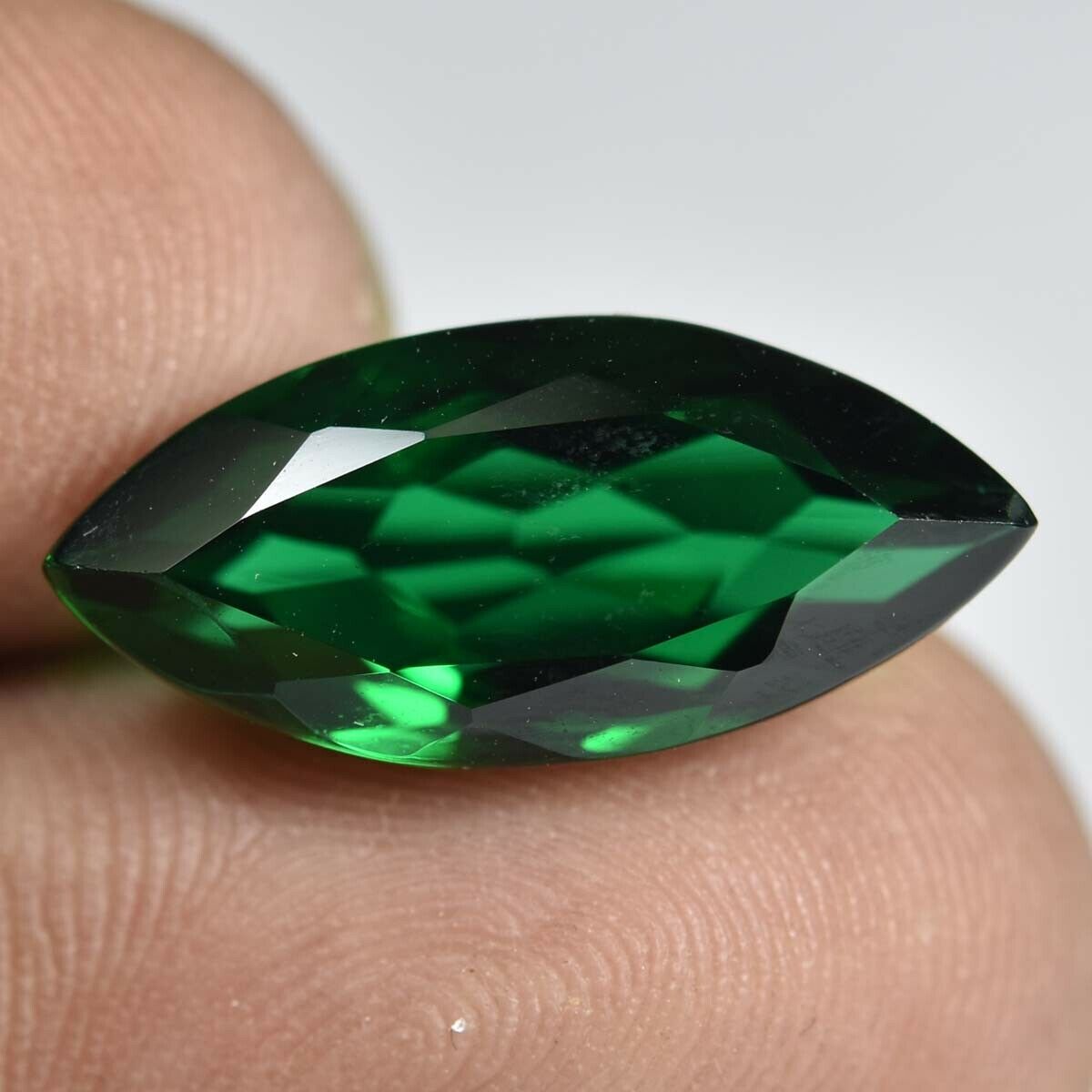 9.05 Ct Russian Chrome Diopside Emerald Green Cut Loose Gemstone Certified